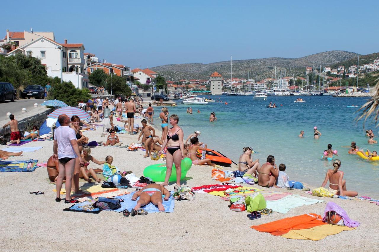 Apartments And Rooms With Parking Space Marina, Trogir - 5953 المظهر الخارجي الصورة