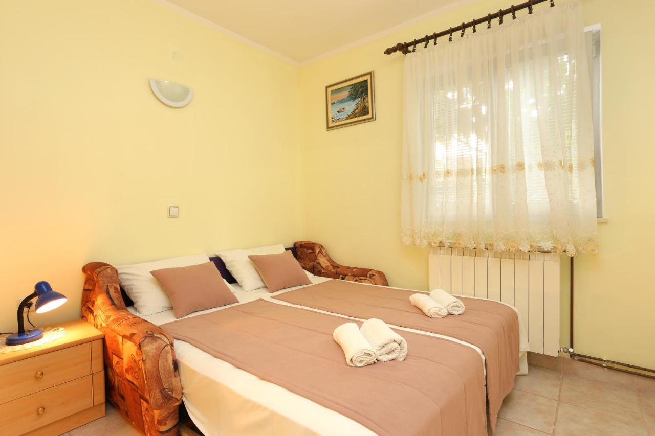 Apartments And Rooms With Parking Space Marina, Trogir - 5953 المظهر الخارجي الصورة