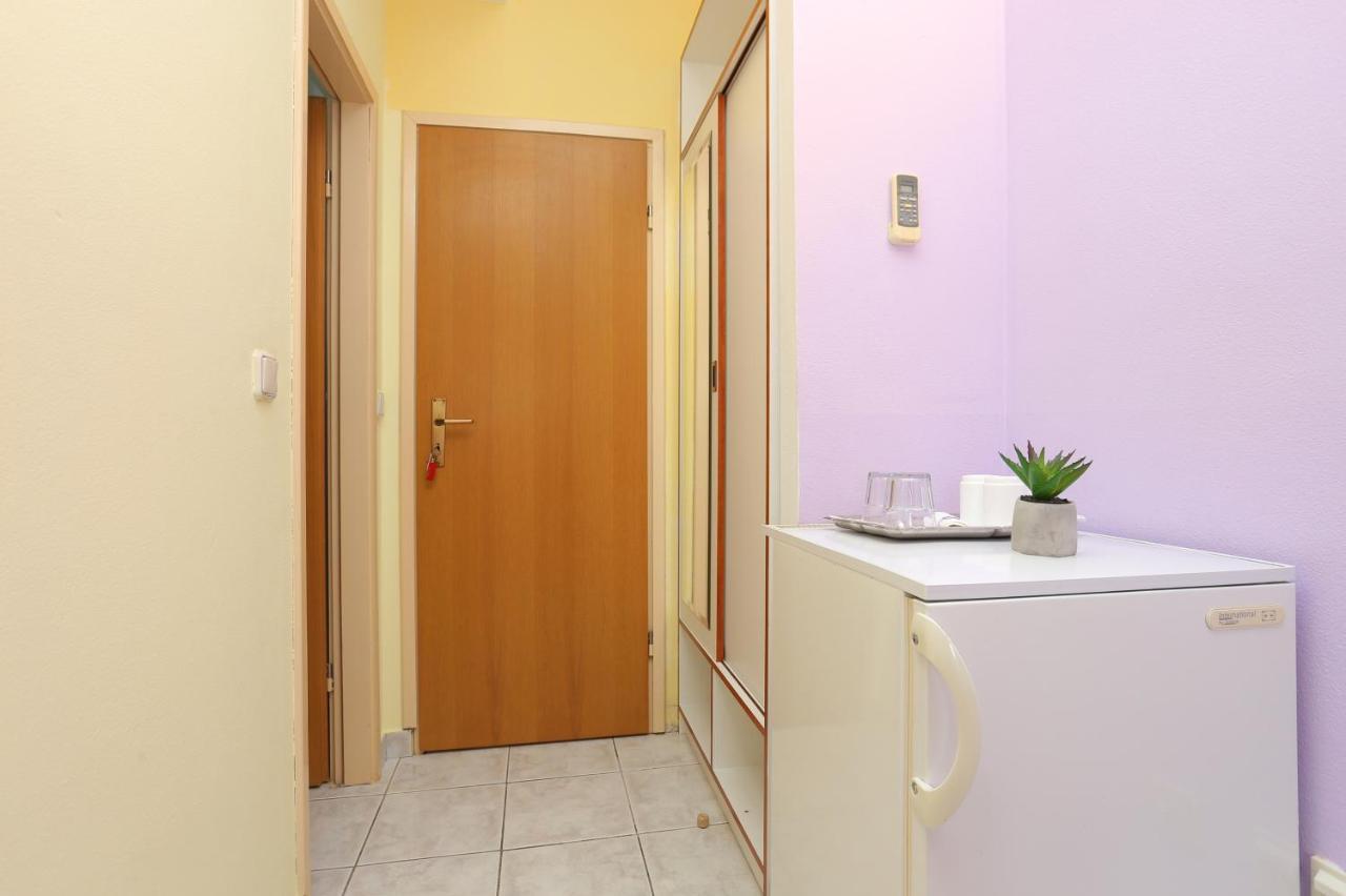 Apartments And Rooms With Parking Space Marina, Trogir - 5953 المظهر الخارجي الصورة