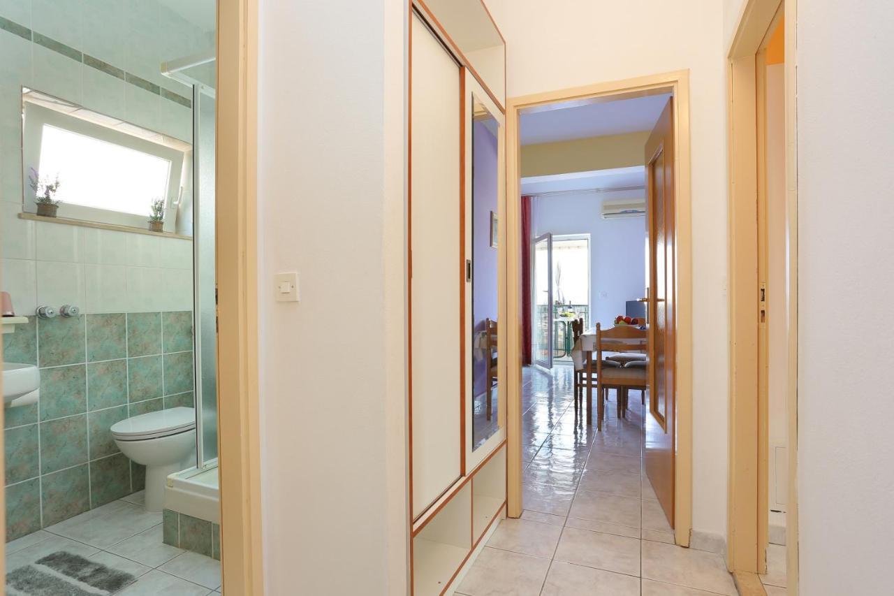 Apartments And Rooms With Parking Space Marina, Trogir - 5953 المظهر الخارجي الصورة
