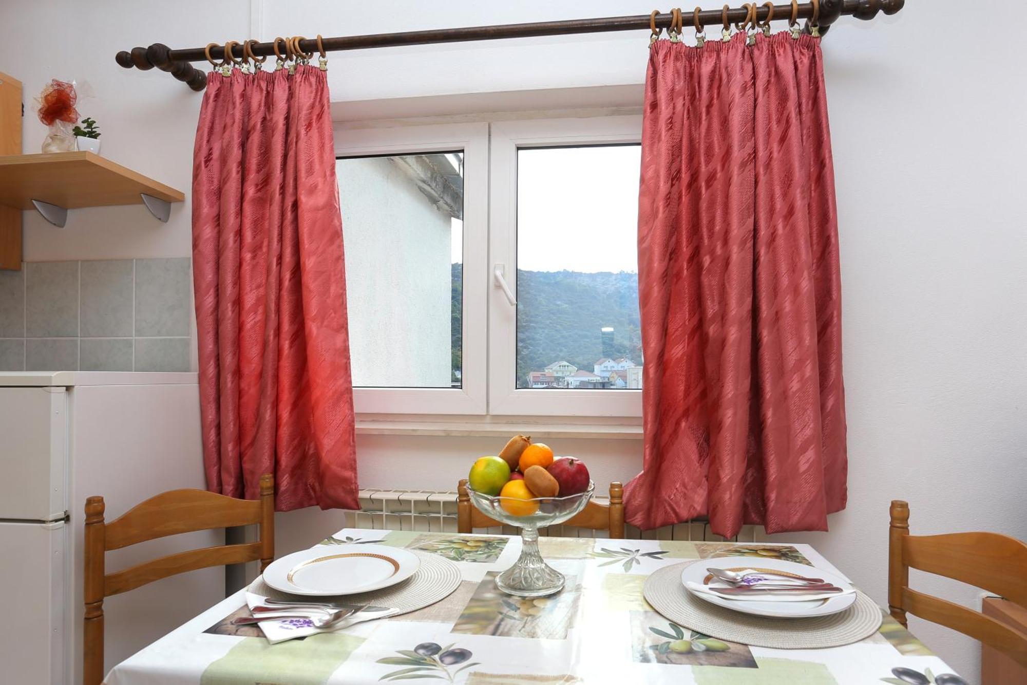 Apartments And Rooms With Parking Space Marina, Trogir - 5953 الغرفة الصورة