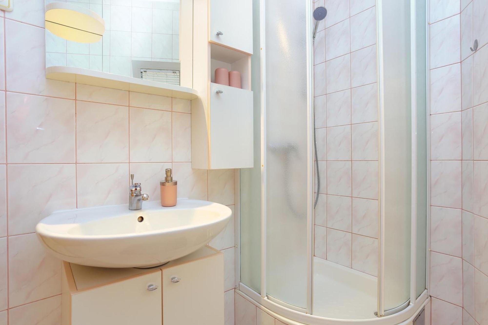 Apartments And Rooms With Parking Space Marina, Trogir - 5953 الغرفة الصورة