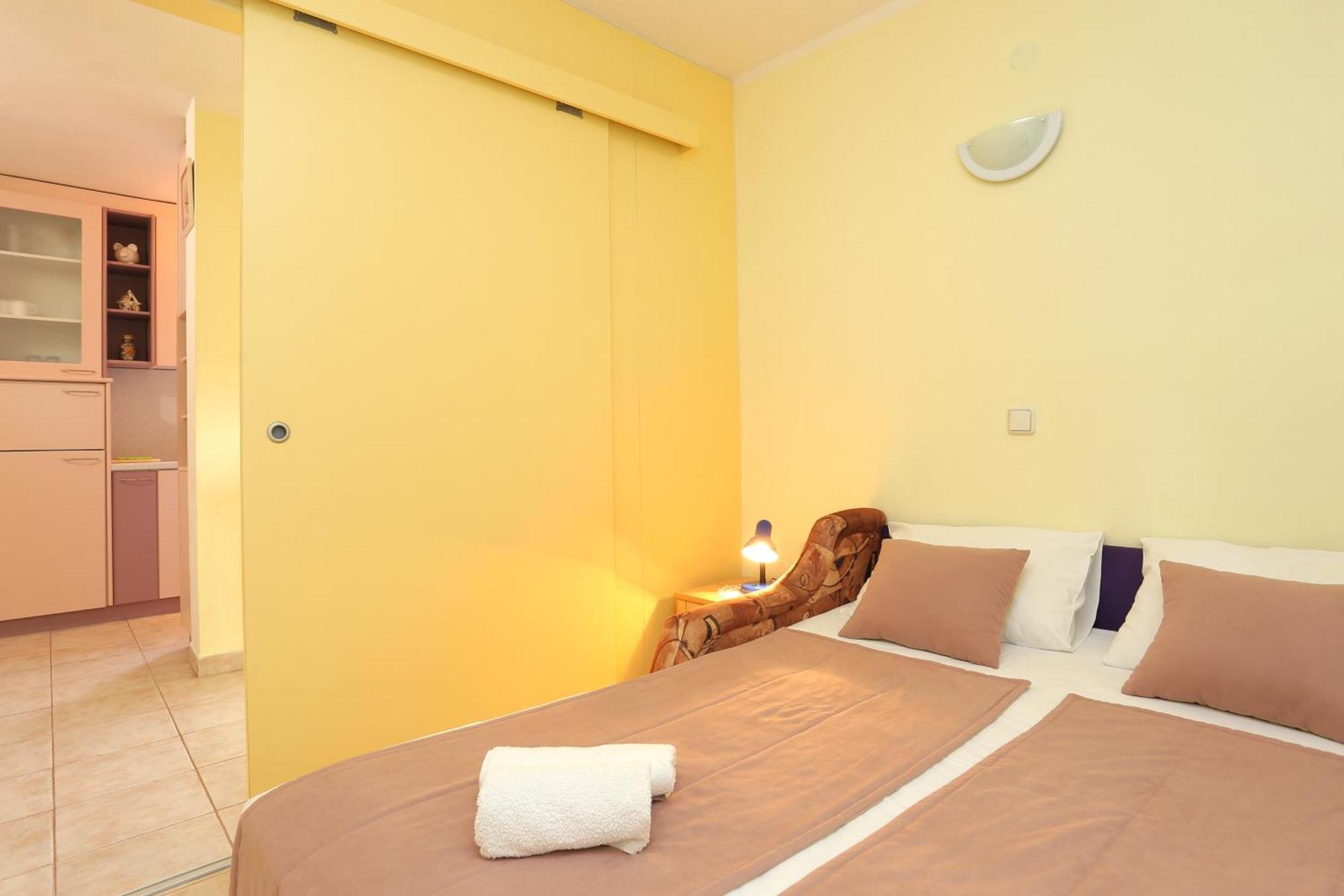 Apartments And Rooms With Parking Space Marina, Trogir - 5953 الغرفة الصورة